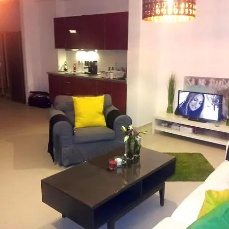 Apartament Happiness Apartment *
