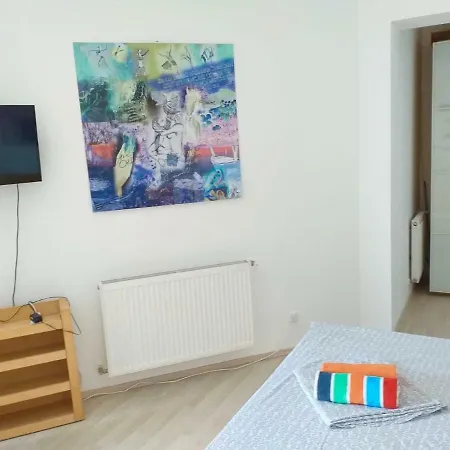 Apartament Happiness Apartment *